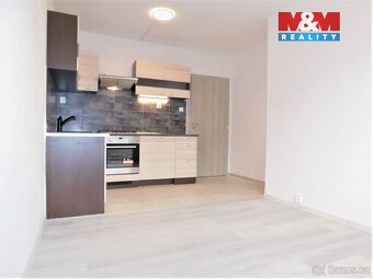 Pronájem bytu 3+1, 70 m², Praha, ul. Bítovská - 9