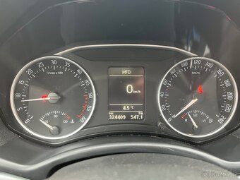 Škoda Octavia 1.6 TDi • 7/2011 • 77kw • 2 sady kol - 9