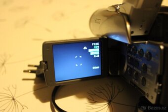 Kamera Canon MVX200i - 9