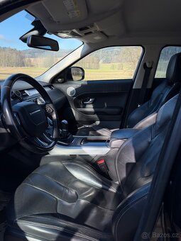 Range Rover Evoque 2.2 SD4 / 140KW / BLACK EDITION / MANUÁL - 9