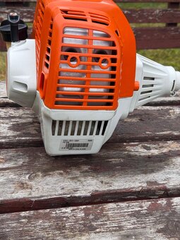 Křovinořez Stihl 235 - 9