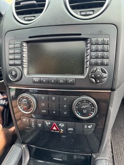 MERCEDES BENZ ML 320CDi 4 MATIC - 9