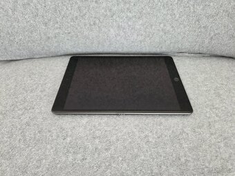 Apple iPad 9.generace Cellular WiFi + Pencil - 9