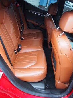 2014 Maserati Ghibli S 302 kW - 9