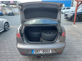 Seat Cordoba 1,9 TDI Signo/ČR/KLIMA/TAŽNÉ ZAŘ/ - 9