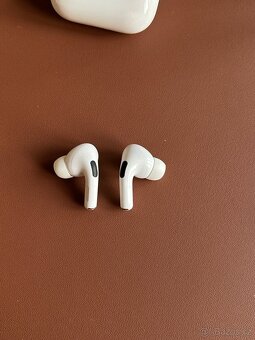 Apple AirPods Pro 1 - 9
