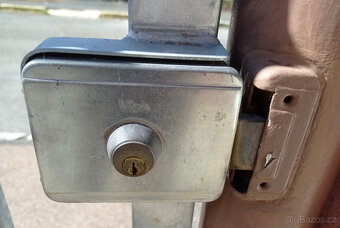 Prodám vjezdová vrata - 9