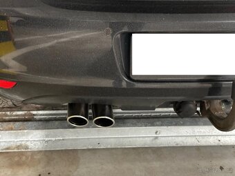 NEREZOVÉ a ČIERNE koncovky na výfuk - dvojitá koncovka - 9