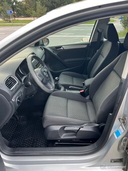 VW GOLF VI 1.6 TDI VYHŘÍVANÉ SEDAČKY - 9