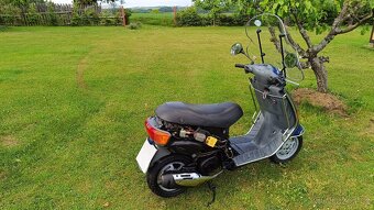 Skútr Piaggio Sfera 125 - 9