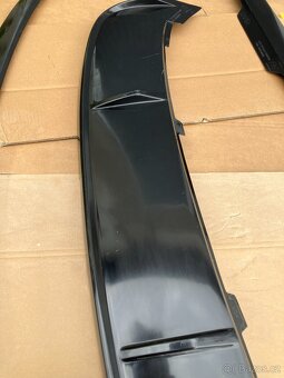 spojlery skoda rapid paket spoiler prahy - 9