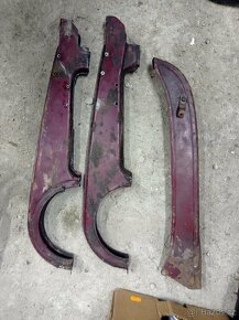 Prodám díly  Plechy rám Jawa - 9