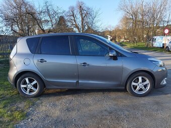 Renault Scenic 1.5 DCi - 9