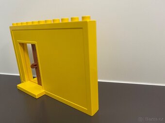 Lego Duplo stěna s posuvnými dveřmi - 9