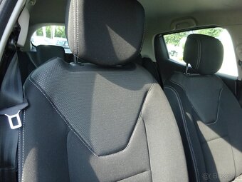 Renault Clio 0,9 TCE - 9