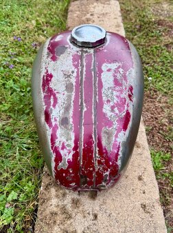 Jawa 250 350 panelka, sportka - nádrž - 9