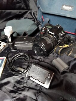 Nikon D90 18-105 VR Kit - 9