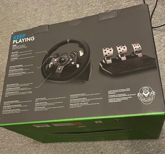 Volant +pedály:  Logitech G920 - 9