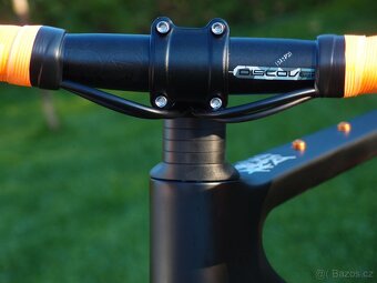 Carbon Gravel Custom 2025, Shimano GRX 2x11, M/L (175-185cm) - 9