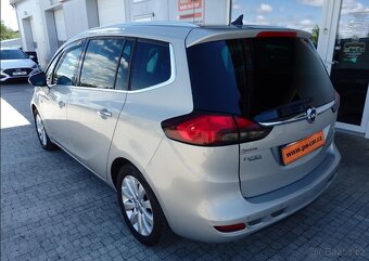 Opel Zafira C 2.0 CDTi Cosmo, ČR, nehav. , až 7 míst, - 9