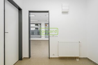 Prodej obchodního prostoru s výlohou 39m2, Plzeňská ulice - - 9