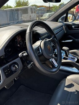 Porsche Cayenne Turbo 3 - 9