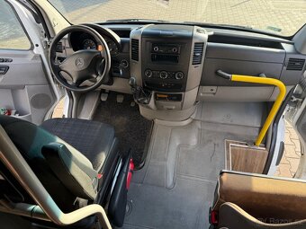 Mercedes-Benz Sprinter 516 - 9