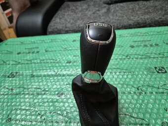 rukojeť řadící páky Škoda Superb II - 9