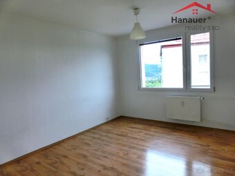 Pronájem bytu 1+1, 33 m2, Ústí nad Labem - Dobětice, ul. Kmo - 9