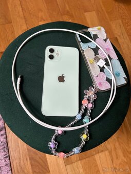iPhone 12 - 9