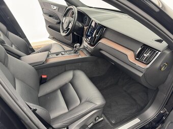 Volvo XC60, D5 AWD AT 173kw - 9