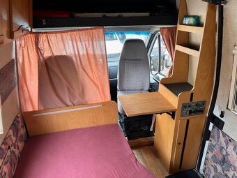 Obytné auto Peugeot Boxer 2.5tdi 79kw Pössl - 9
