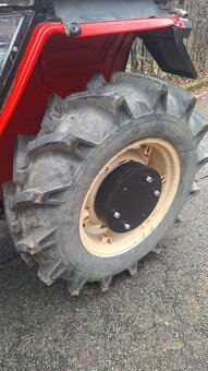 TRAKTOR YANMAR F37D - 9