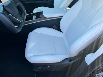 Tesla Model X Long Range Dual Motor (2023) - 9