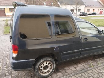 Volkswagen Caddy MK2 1,9 tdi - 9