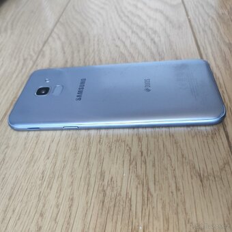 Samsung Galaxy J6 Duos-5,6"Amoled-32GB/3GB/13 Mpx/GPS/LTE - 9