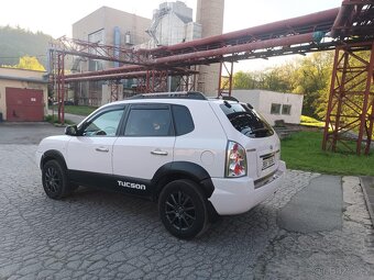 Hyundai Tucson - 9