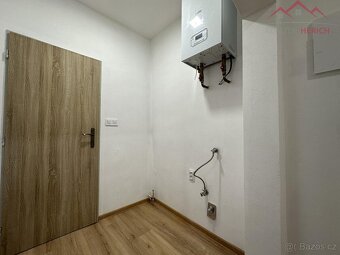 Pronájem bytu 2+1 (62 m2) nám. 1. Máje, Chomutov - 9