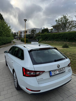 ŠKODA SUPERB III. 2.0TDi 140kW 4x4 DSG 2018 Kamera - 9