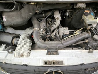Mercedes-Benz Sprinter 312 - 9