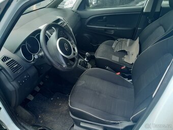 Kia Venga 1.6 CRDI FAP - 9