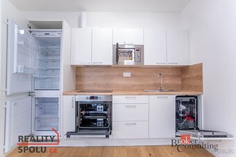 Pronájem, byty/1+kk, 37 m2, Bratislavská 946/82, 60200 Brno, - 9