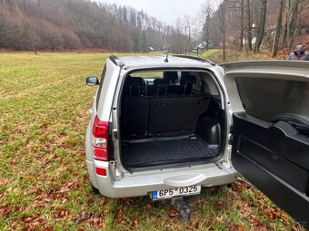 SUZUKI GRAND VITARA 4x4 DDiS - 9