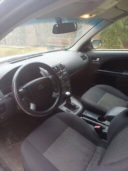 Prodám Ford mondeo mk3 2.0 diesel - 9