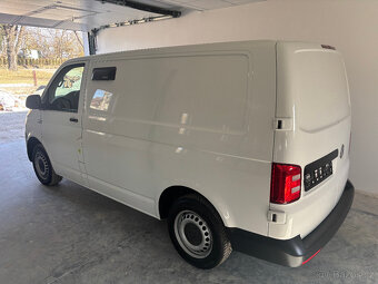 VW Transporter, 2.0 TDI, ZÁNOVNÍ MOTOR 30500 km, 110KW - 9