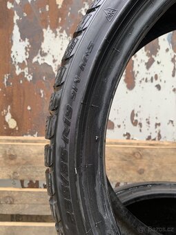 4ks 235/35/19 Pirelli Sottorezo/2016/91V/zimní 5.5m - 9