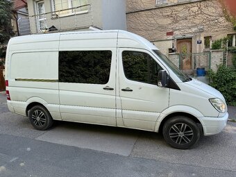 Mercedes Sprinter 211 cdi W906 L2H2 - 9