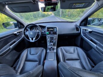 Volvo XC60 2.4 140 Kw - 4x4 / 2015 / - 9