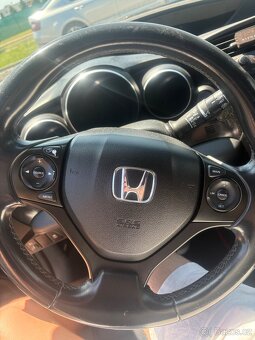 Honda Civic - 9