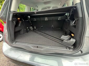 Citroen C4 Grand Picasso 2.0 hdi 7 mistny pizdny - 9